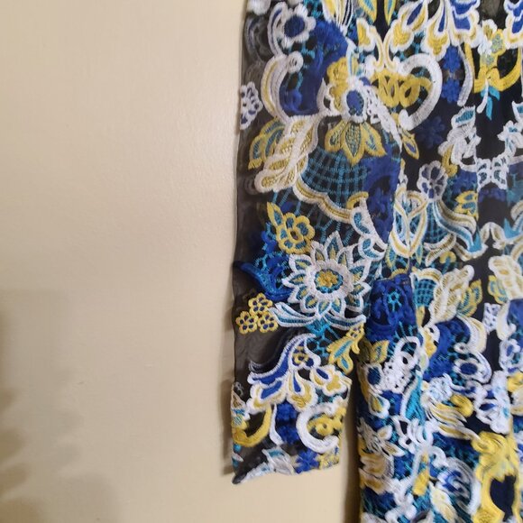 M & S COLLECTION FLORAL DRESS W MESH MATERIAL BLUE & WHITE SIZE WOMENS SIZE 8 - Picture 4 of 5